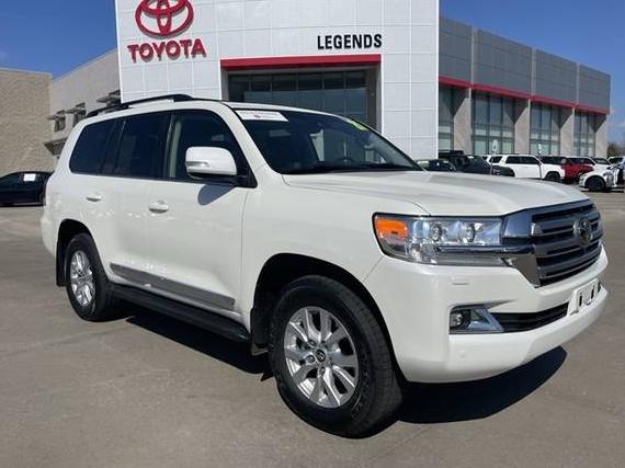 TOYOTA LAND CRUISER 2020 JTMCY7AJ7L4090864 image